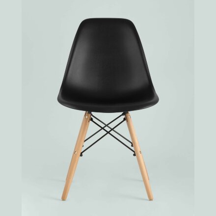 Стул Eames SIMPLE DSW черный, литой полипропилен, стальной каркас, натуральный массив бука 